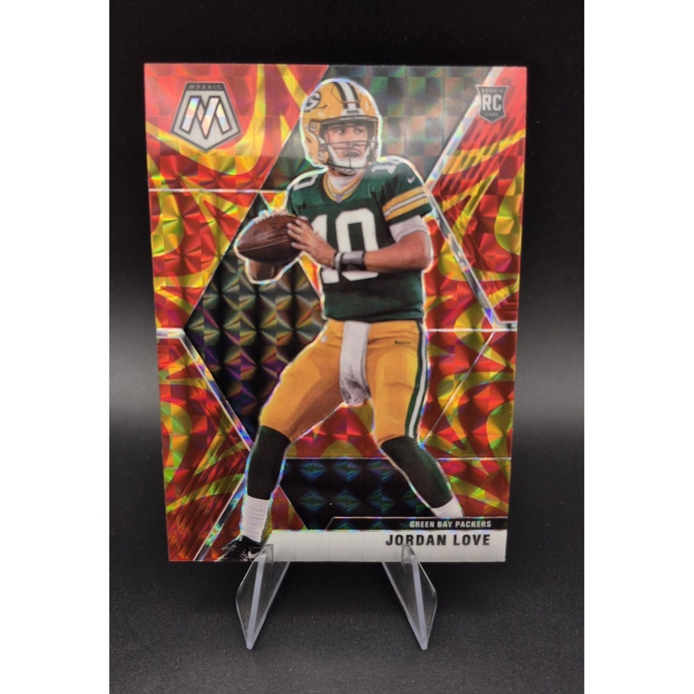 2020 Panini Mosaic Jordan Love #211 Rookies Mosaic Reactive‎ Gold Prizm (RC)